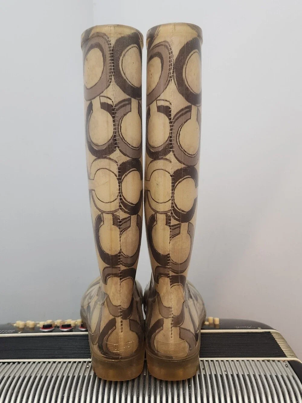 COACH CREAM & BLACK TALL RUBBER RAIN BOOTS SIZE 7